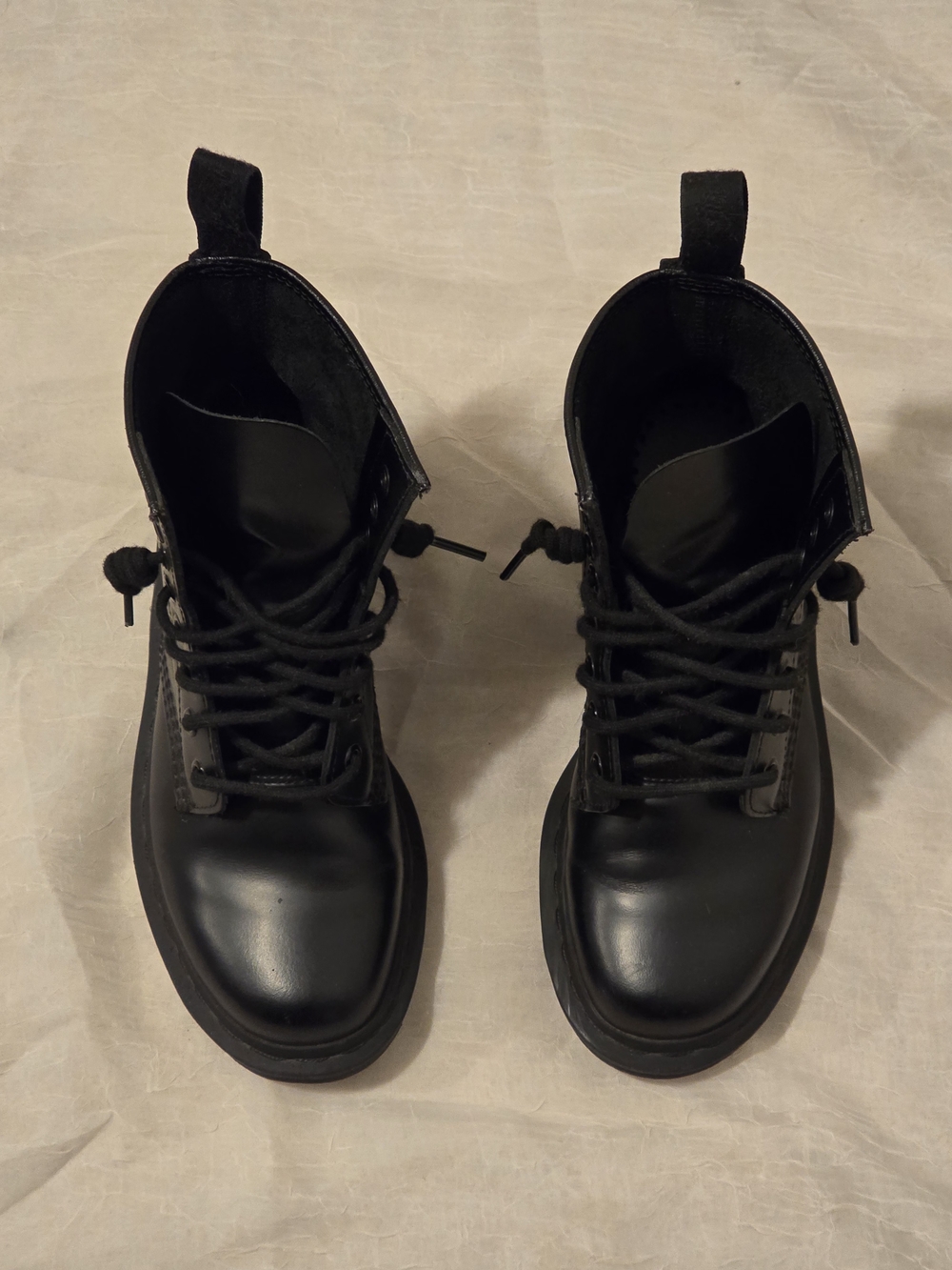 Dr. Martens 1460 Mono Smooth Leather Boot